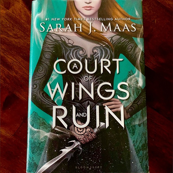 A Court of Wings and Ruin Target Exclusive Edition (out of print hardcover) SJM - Picture 1 of 3